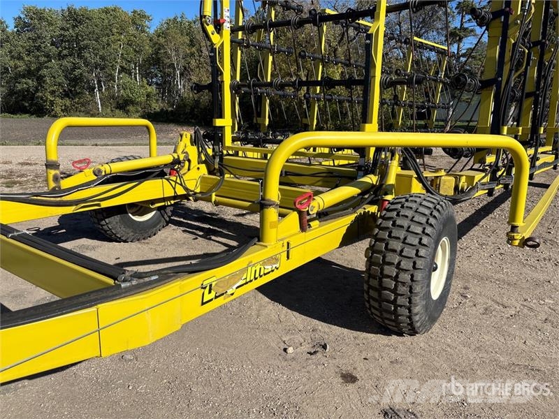 Degelman SM 7000 70 ft Heavy Harrow Äkked
