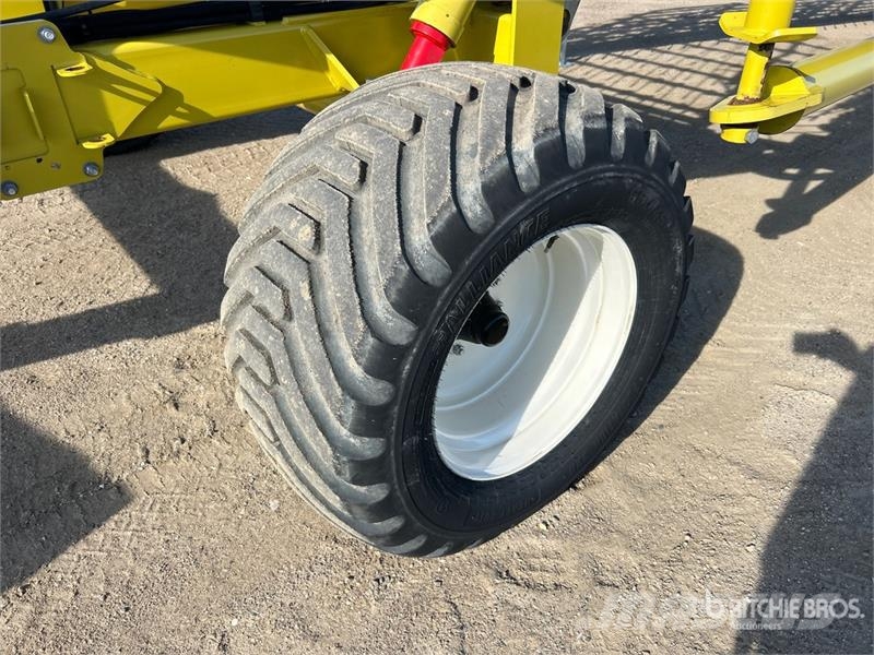 Degelman SM+90-7 90 ft Mid Harrow Gradas
