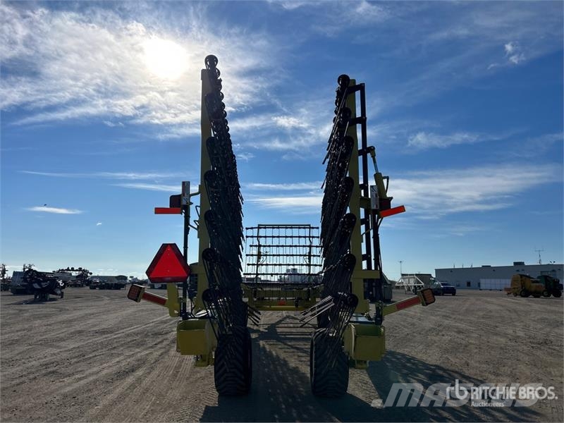 Degelman SM+90-7 90 ft Mid Harrow Gradas