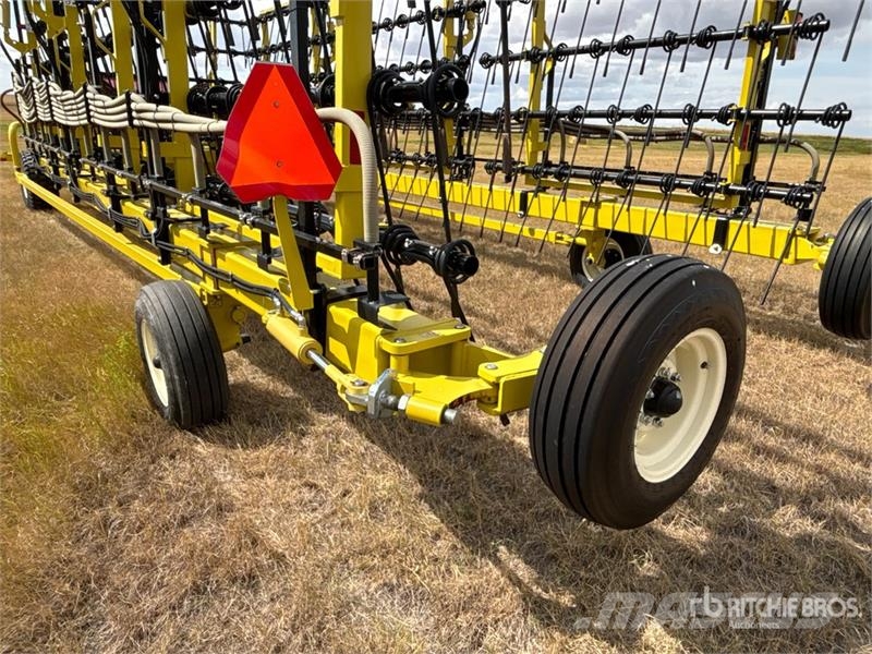 Degelman SM7000 70 ft Heavy Harrow Herse