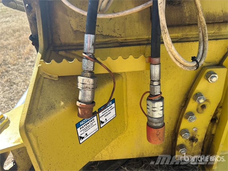 Degelman SpeedBlade 144 in Skid Steer Snow Blade Schneeschilde und -pflüge
