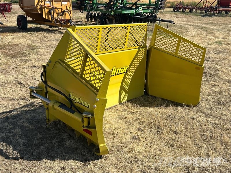Degelman SpeedBlade 144 in Skid Steer Snow Blade Schneeschilde und -pflüge