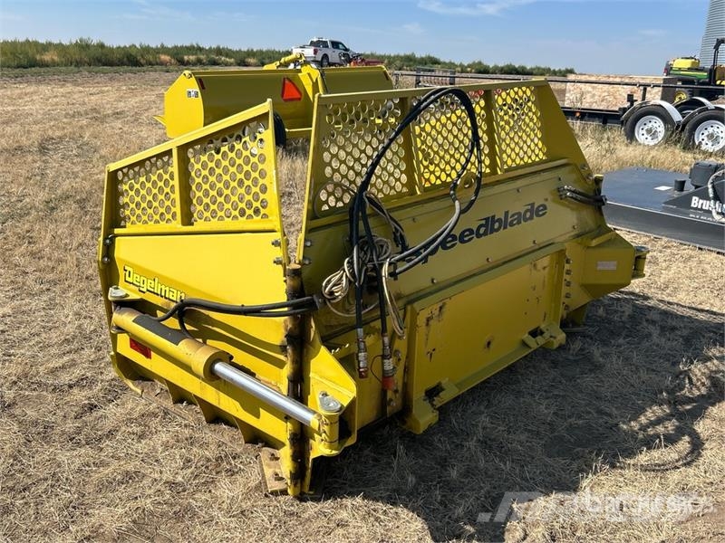 Degelman SpeedBlade 144 in Skid Steer Snow Blade Schneeschilde und -pflüge