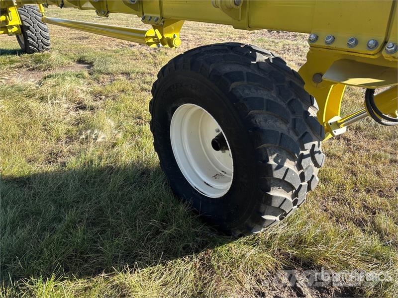 Degelman Strawmaster SMX70 70 ft Heavy Disc-on-Demand 18 in Gradas