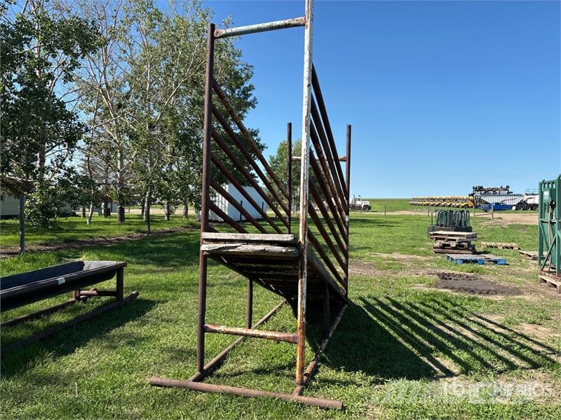 Deill Stem Loading Cattle Loading Ramp Muu farmitehnika ja tarvikud
