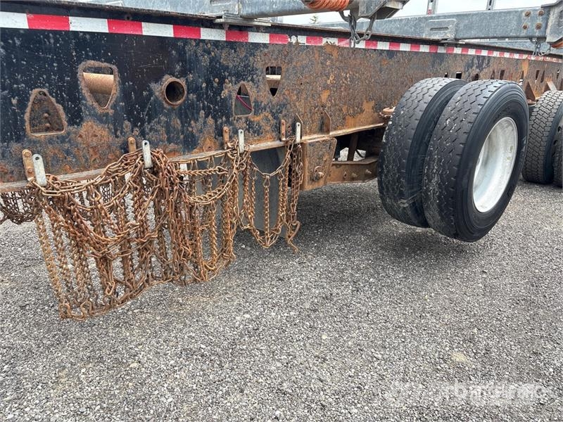 Deloupe 50 ft Quad/A Hayrack Log Trailer مقطورات أشجار