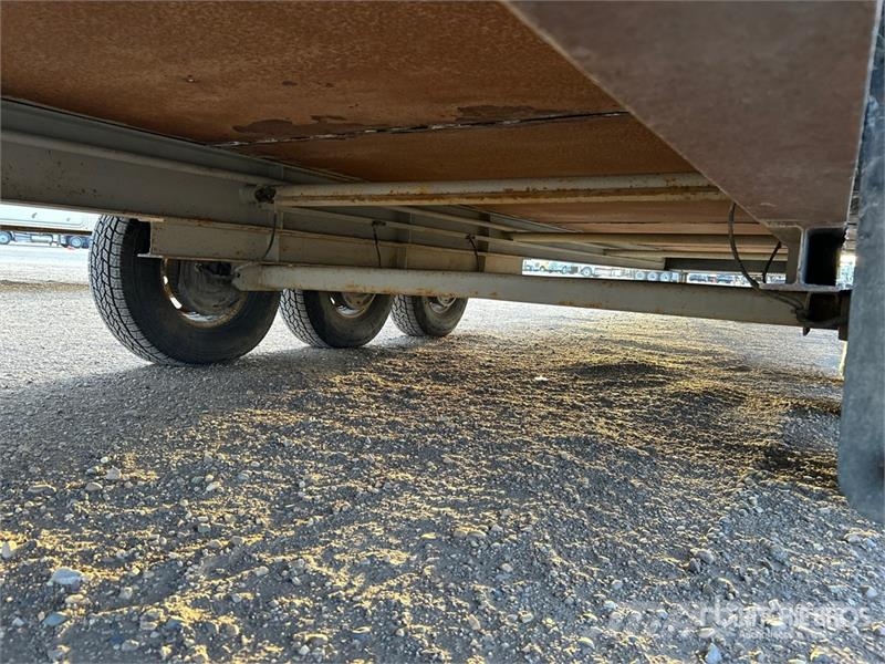  Demby Trailer 30 ft x 10 ft Portable Tri/A Wellsit Other