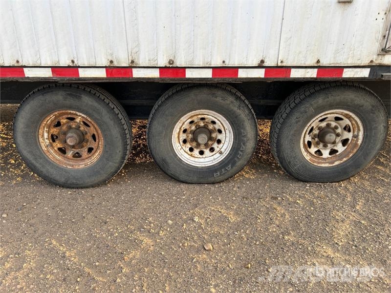  Demby Trailer 30 ft x 10 ft Portable Tri/A Wellsit Other