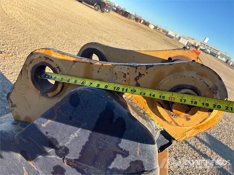 Destec 28 in Digging Excavator Bucket Cucharones