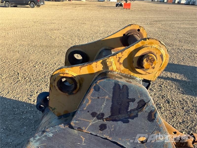 Destec 28 in Digging Excavator Bucket Cucharones