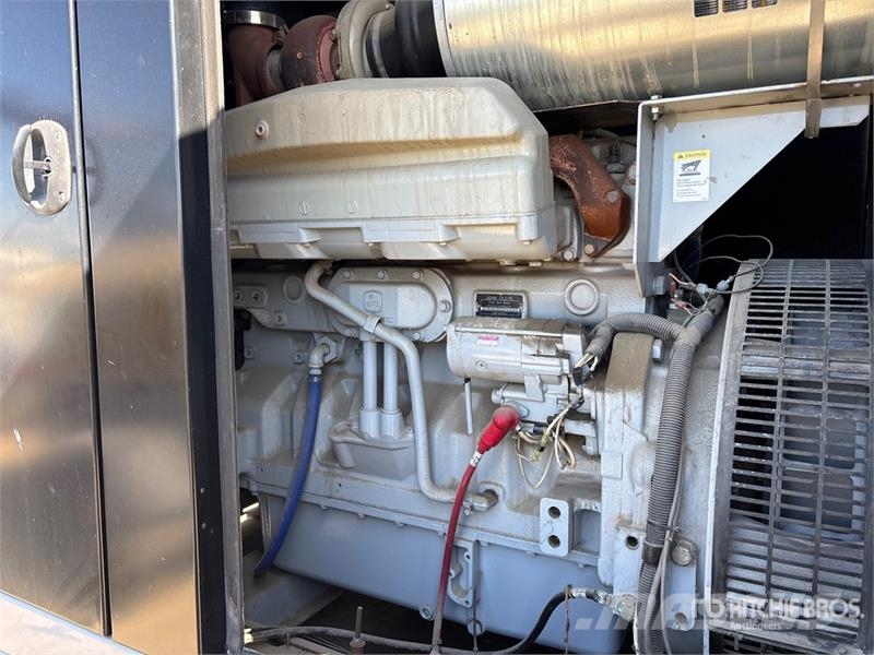 Detroit Diesel Diesel 4UA10 225 kW Skid-Mounted Generator  Generadores diésel