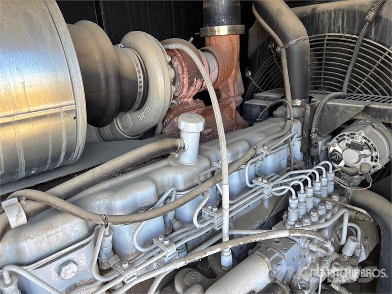 Detroit Diesel Diesel 4UA10 225 kW Skid-Mounted Generator  Generadores diésel