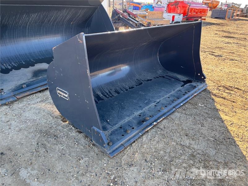 Develon 108 in Clean up 3.75 YD Wheel Loader Bucket Kašike / Korpe