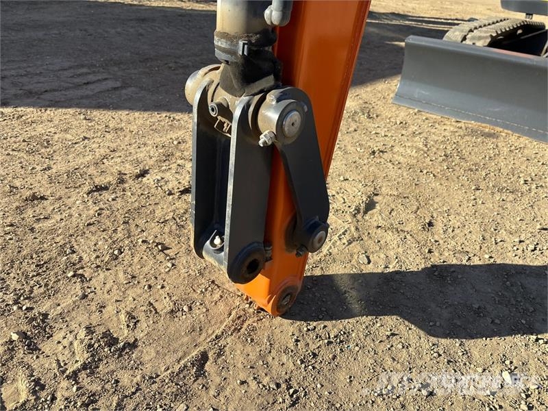 Develon DX35Z-7 Minibagger < 7t