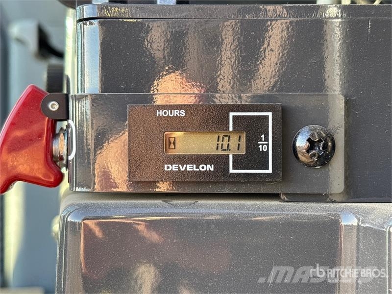 Develon DX35Z-7 소형 굴삭기 7톤 미만