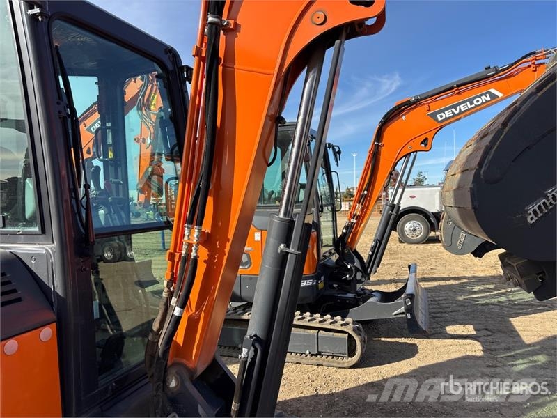 Develon DX35Z-7 Мини-экскаваторы