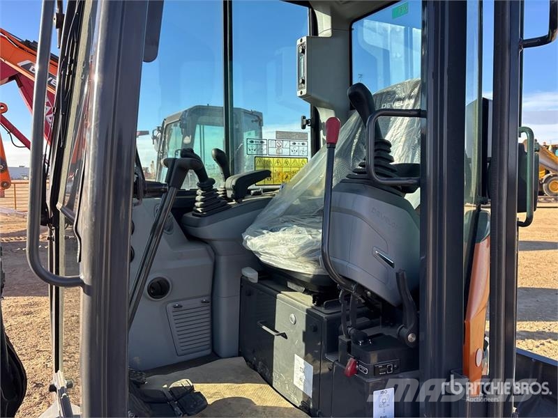 Develon DX35Z-7 Mini excavators < 7t