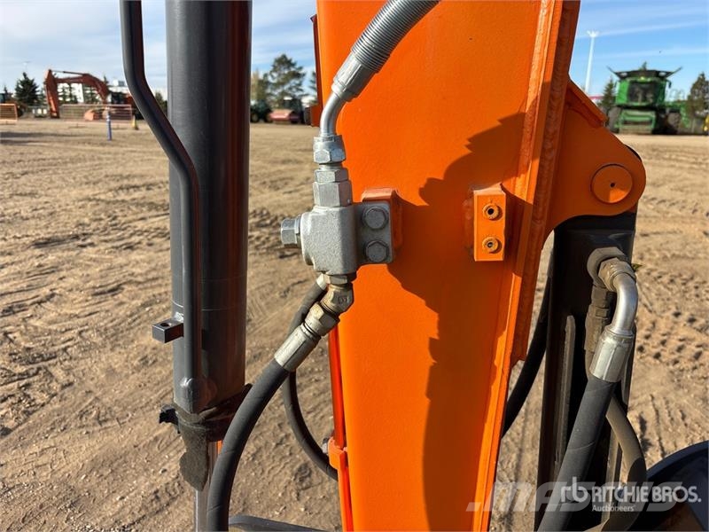 Develon DX35Z-7 Міні-екскаватори < 7т