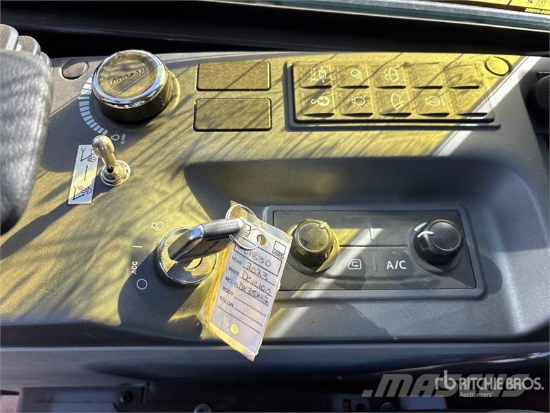 Develon DX35Z-7 Мини-экскаваторы