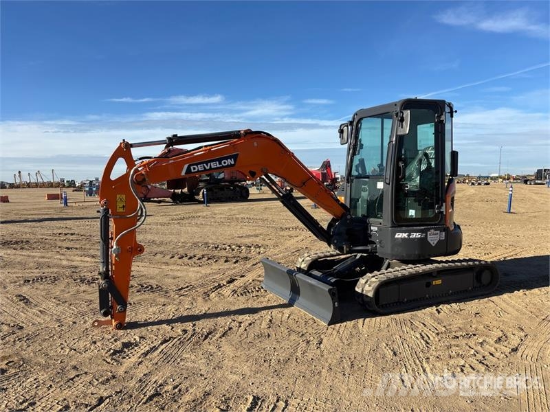 Develon DX35Z-7 Mini excavators < 7t