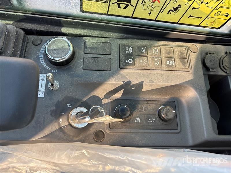 Develon DX35Z-7 소형 굴삭기 7톤 미만