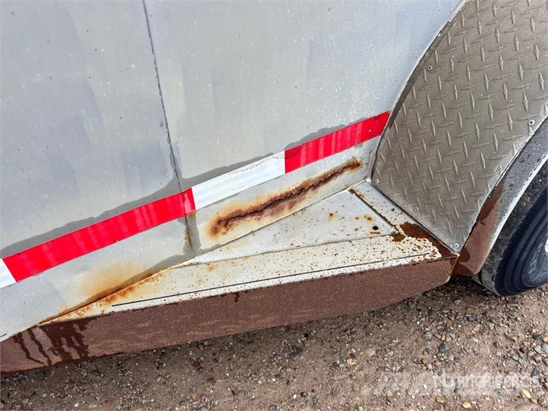  Dex 16 ft T/A Horse Trailer مقطورات نقل الحيوانات