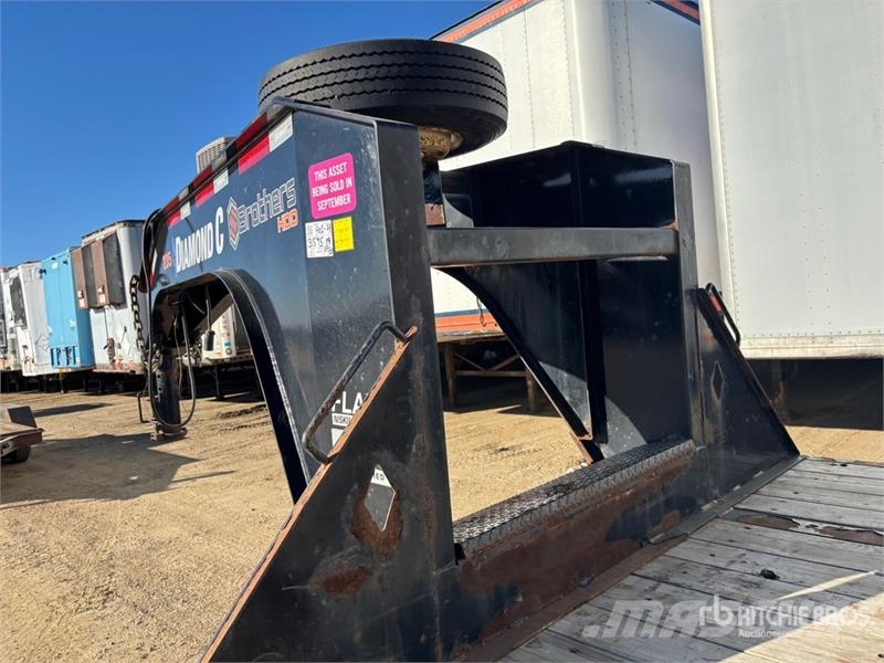 Diamond 35 ft T/A Gooseneck Equipment Trailer Oprijwagen