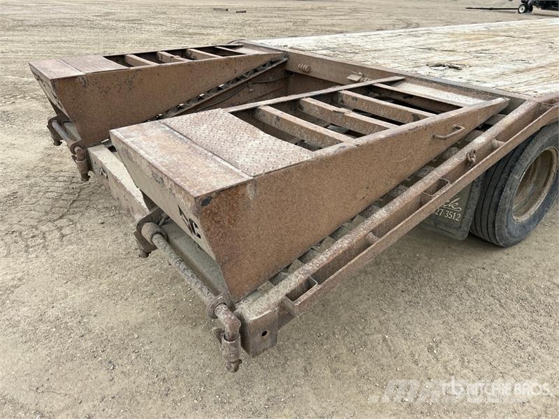 Diamond C 25 ft T/A Gooseneck Equipment Trailer Autotreilerid