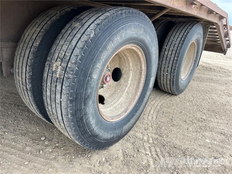 Diamond C 25 ft T/A Gooseneck Equipment Trailer Autotreilerid