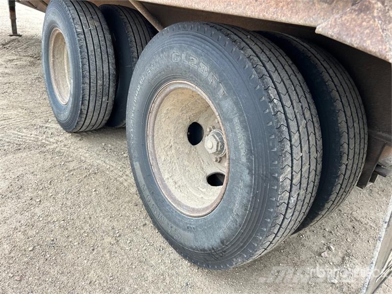 Diamond C 25 ft T/A Gooseneck Equipment Trailer Autotreilerid
