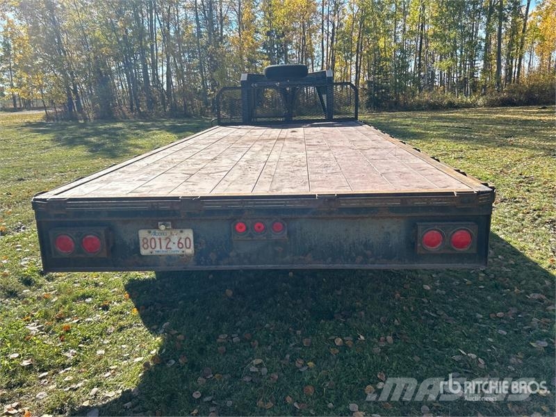 Diamond C Trailer 20 ft T/A Gooseneck Flatbed Trailer Причепи-платформи/бокове розвантаження