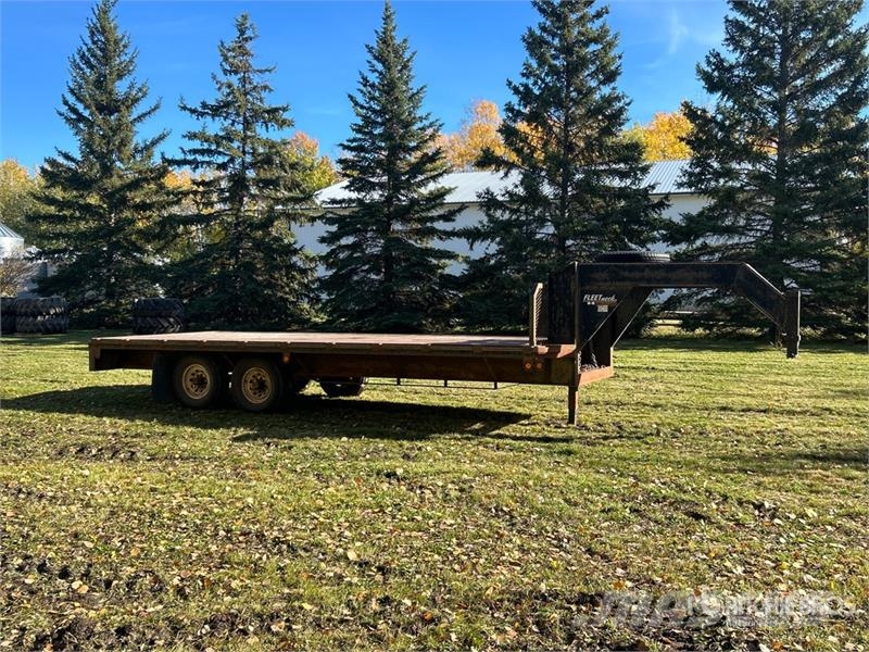 Diamond C Trailer 20 ft T/A Gooseneck Flatbed Trailer Причепи-платформи/бокове розвантаження