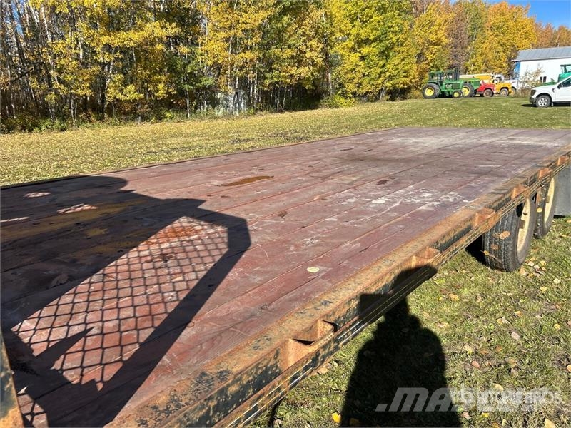 Diamond C Trailer 20 ft T/A Gooseneck Flatbed Trailer Причепи-платформи/бокове розвантаження