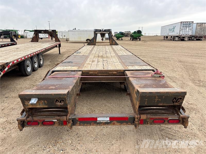 Diamond FLT210 30 ft T/A Gooseneck Equipment Trailer Autotransport-Anhänger