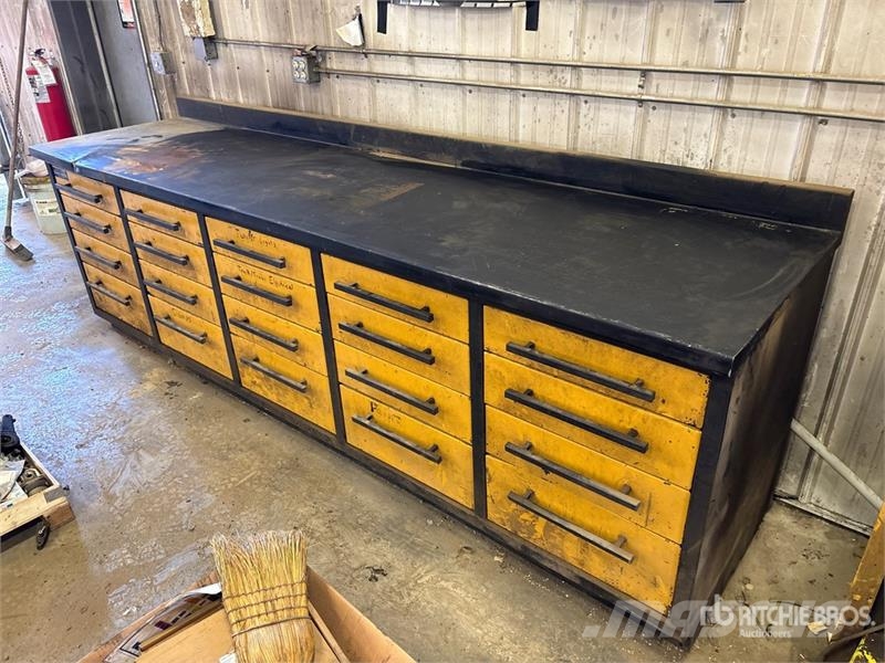 Diamond Industries 10 ft Workbench Kiti naudoti statybos komponentai