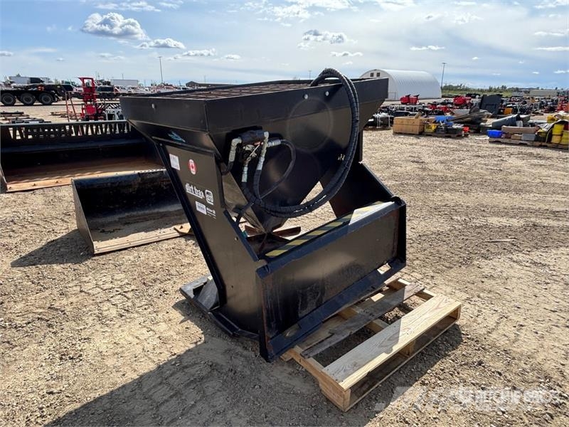 Dirt Trax 4 ft x 3 ft Skid Steer Salt Spreader Drugi deli