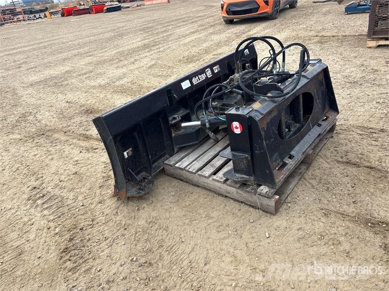  Dirt Trax 84 in Skid Steer Snow Blade Snežne daske i plugovi