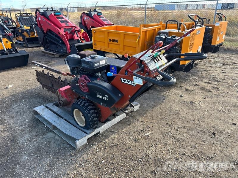 Ditch Witch 1330H Pinnaselõikurid