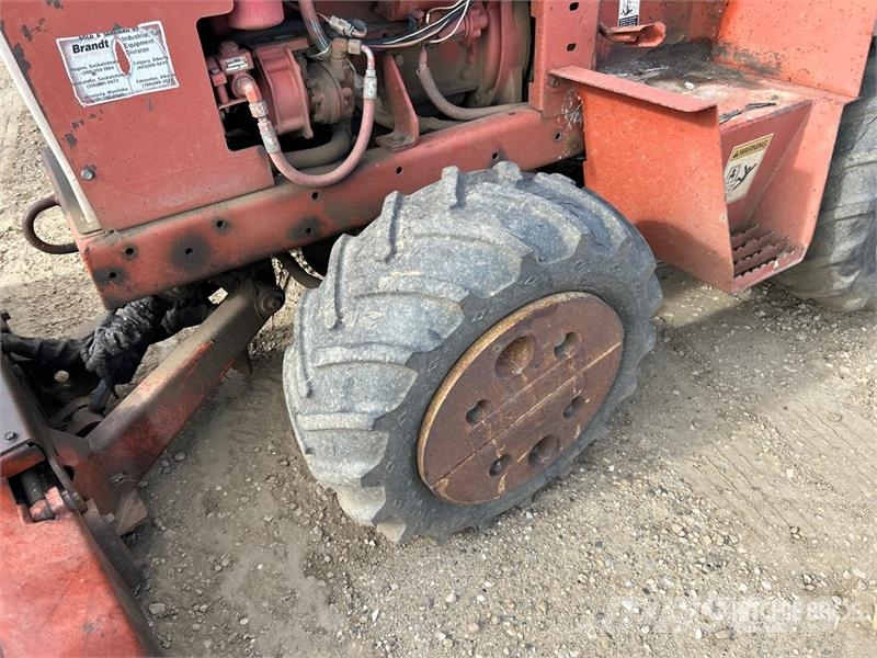 Ditch Witch 361DD 4x4 Trencher (Inoperable) Траншеекопатели