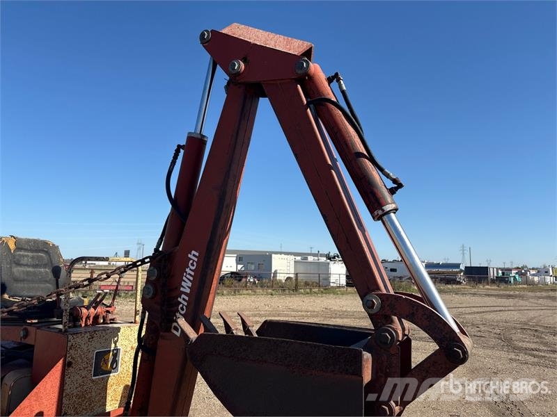 Ditch Witch 4010DD 4x4 Trencher Trenchers
