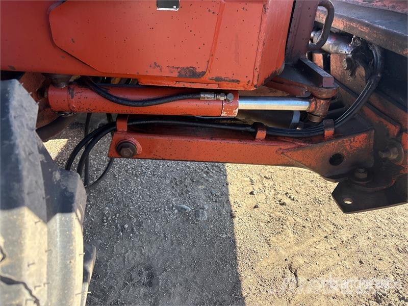 Ditch Witch 4010DD 4x4 Trencher Trenchers