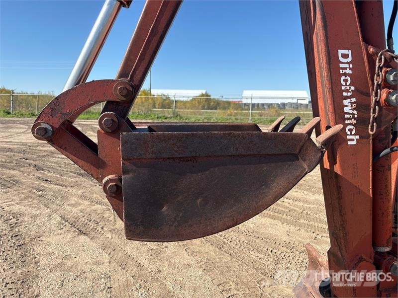 Ditch Witch 4010DD 4x4 Trencher Trenchers