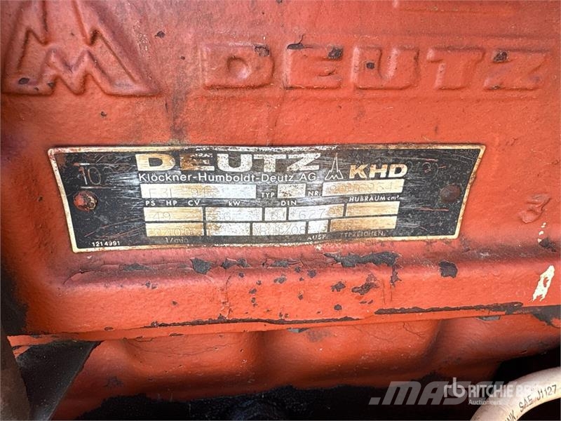 Ditch Witch 4010DD 4x4 Trencher Trenchers