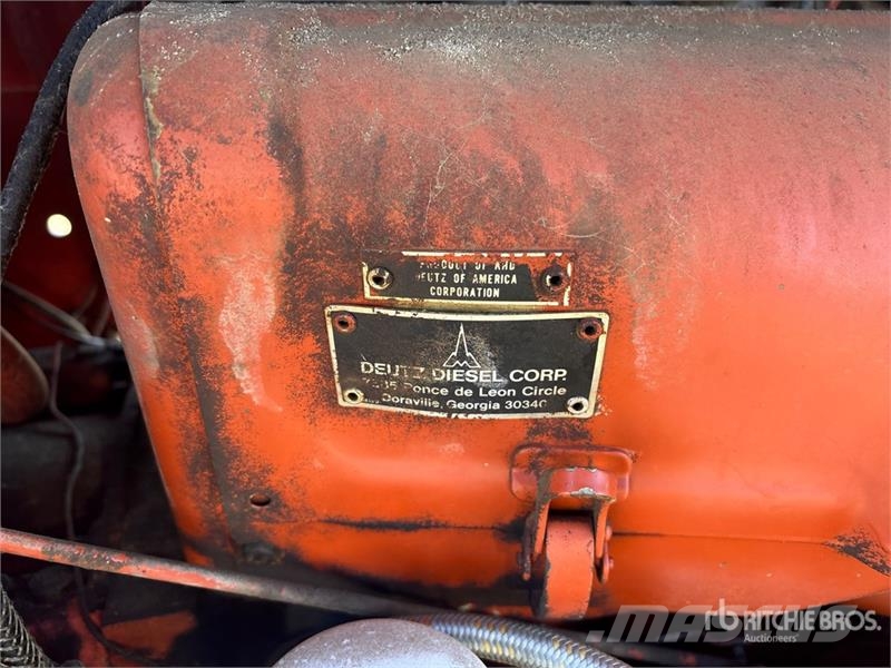 Ditch Witch 4010DD 4x4 Trencher Trenchers