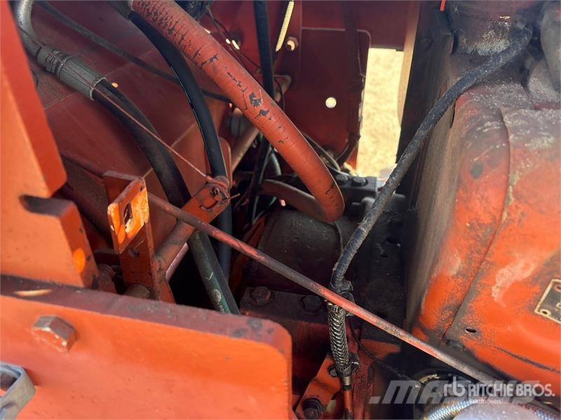 Ditch Witch 4010DD 4x4 Trencher Trenchers