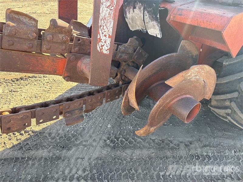 Ditch Witch 4010DD 4x4 Trencher Trenchers