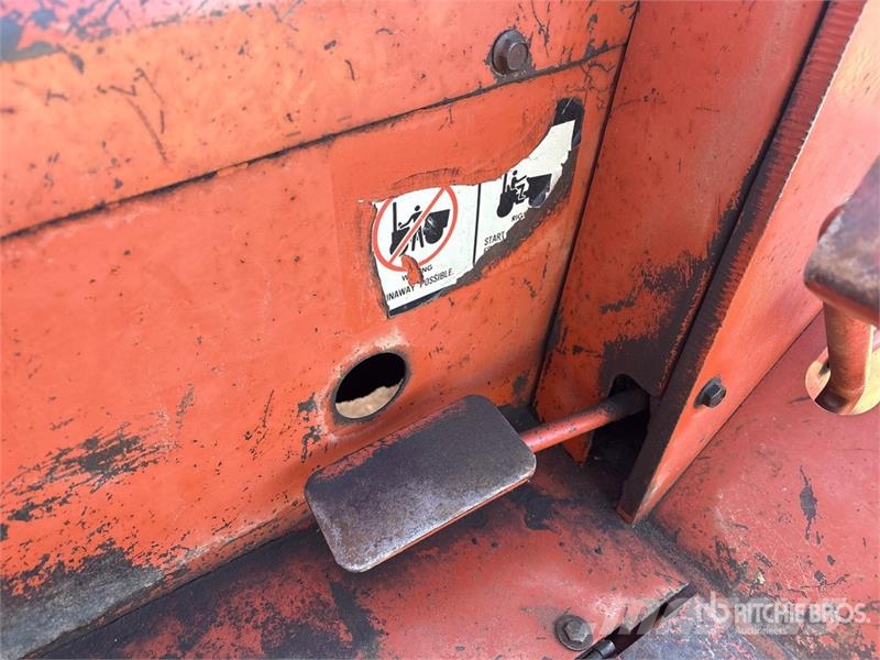 Ditch Witch 4010DD 4x4 Trencher Trenchers