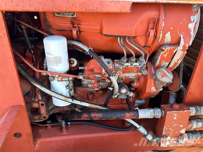 Ditch Witch 4010DD 4x4 Trencher Trenchers