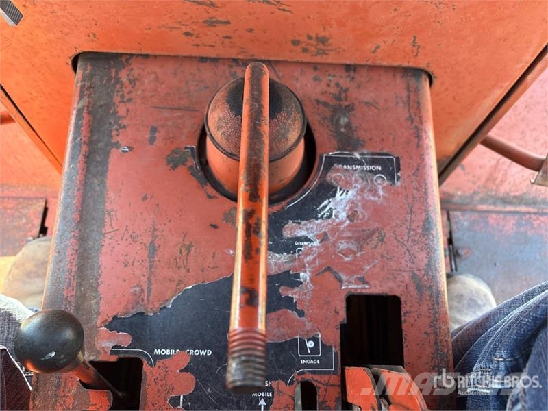 Ditch Witch 4010DD 4x4 Trencher Trenchers