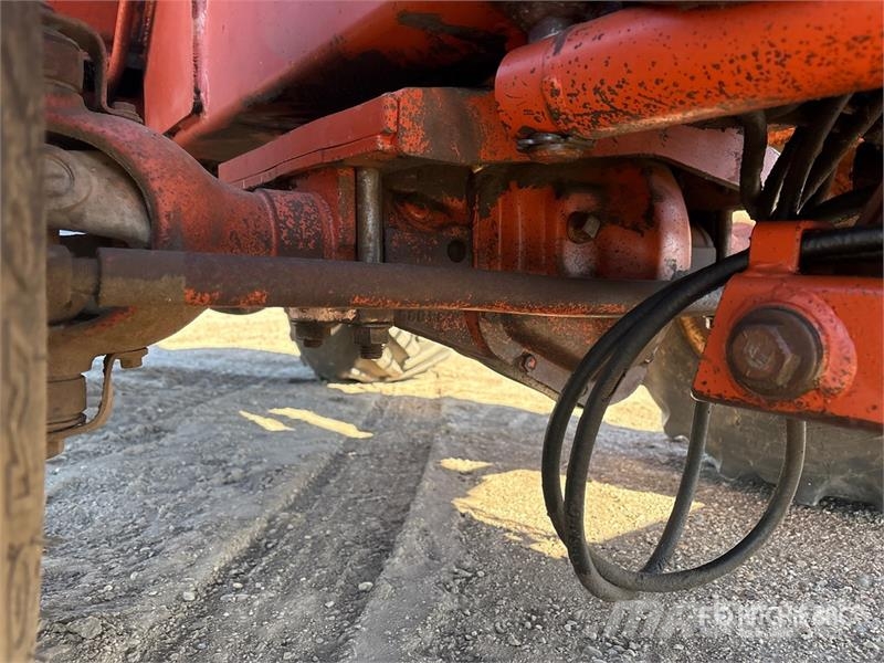 Ditch Witch 4010DD 4x4 Trencher Trenchers